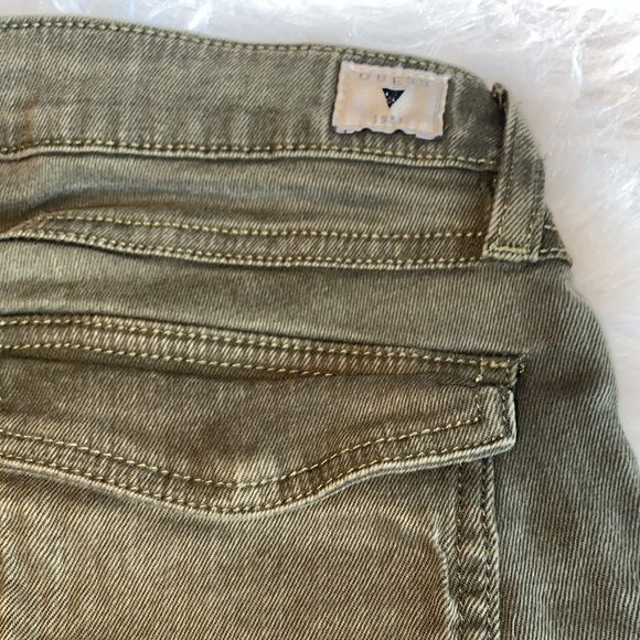 Guess Pants - Picture 5 of 12